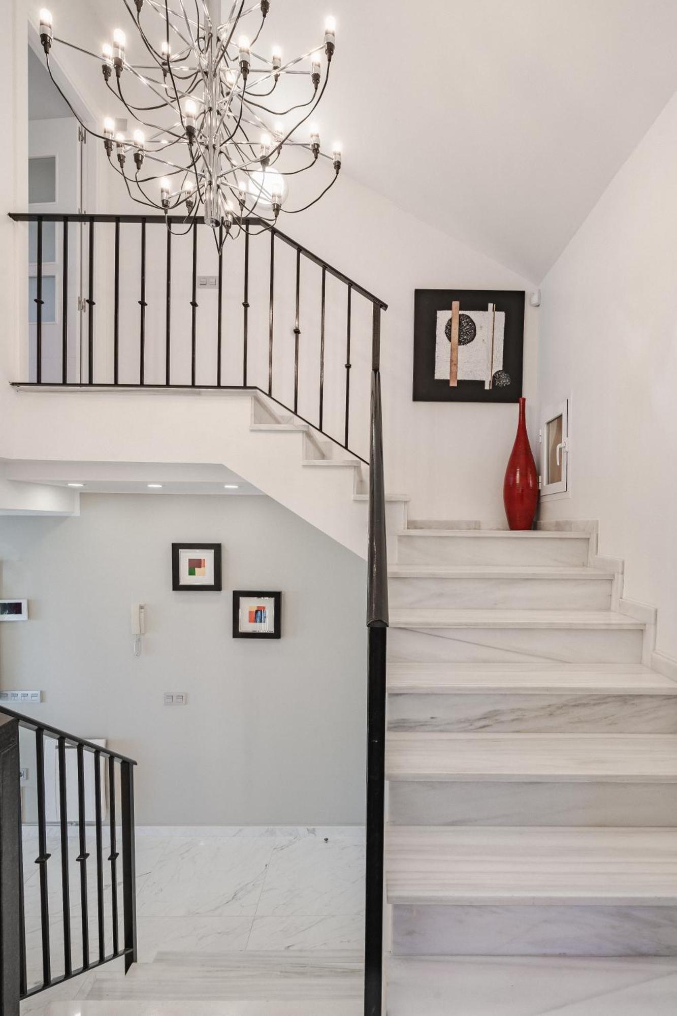 פואנגירולה Private Luxurious Hillside Villa With Pool & Sea Views For 8 To 10 Ppl מראה חיצוני תמונה